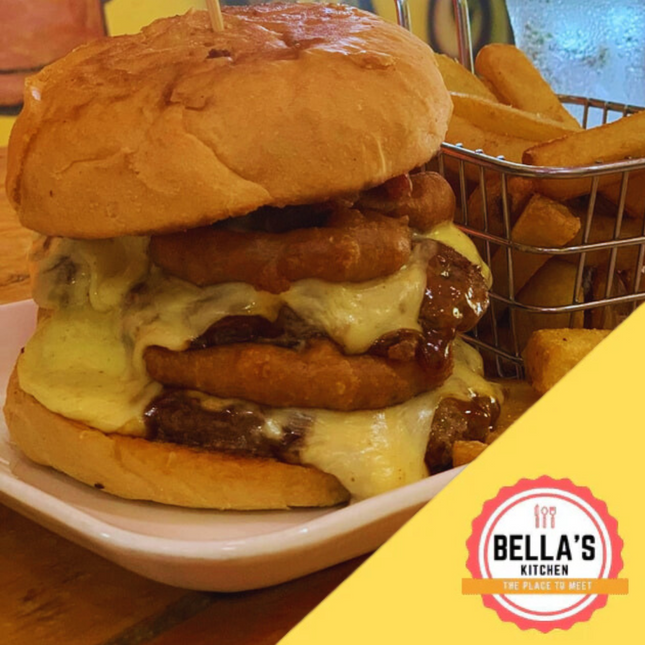 Bellas Rodeo Burger