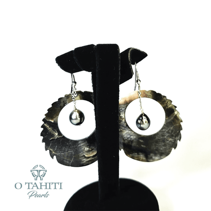 MOTHER OF PEARL LARGE DANGLING EARRINGS WITH PEARLS - Samoamarket.com