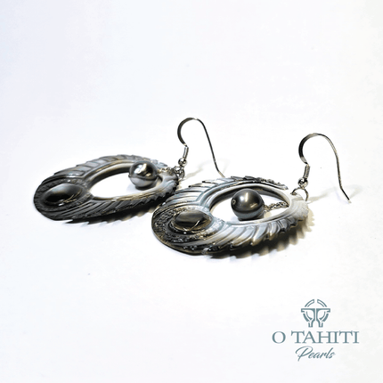 MOTHER OF PEARL LARGE DANGLING EARRINGS WITH PEARLS - Samoamarket.com