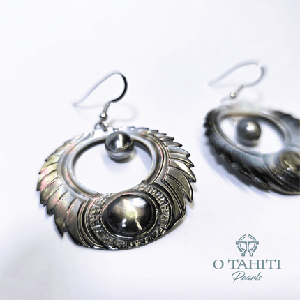 MOTHER OF PEARL LARGE DANGLING EARRINGS WITH PEARLS - Samoamarket.com