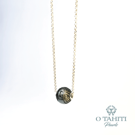NECKLACE SILVER WITH AN ENGRAVED PEARL - Samoamarket.com