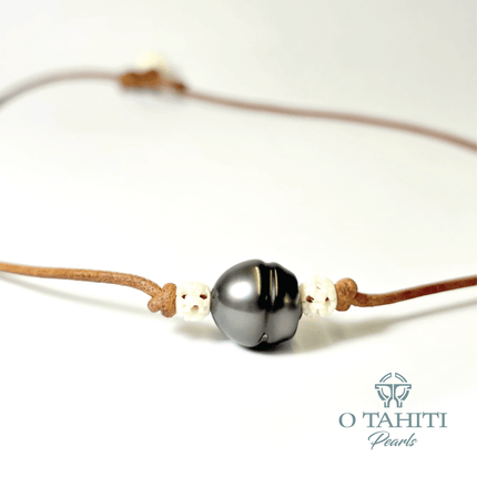 NECKLACE TAN LEATHER WITH POVI BONES AND A PEARL - Samoamarket.com